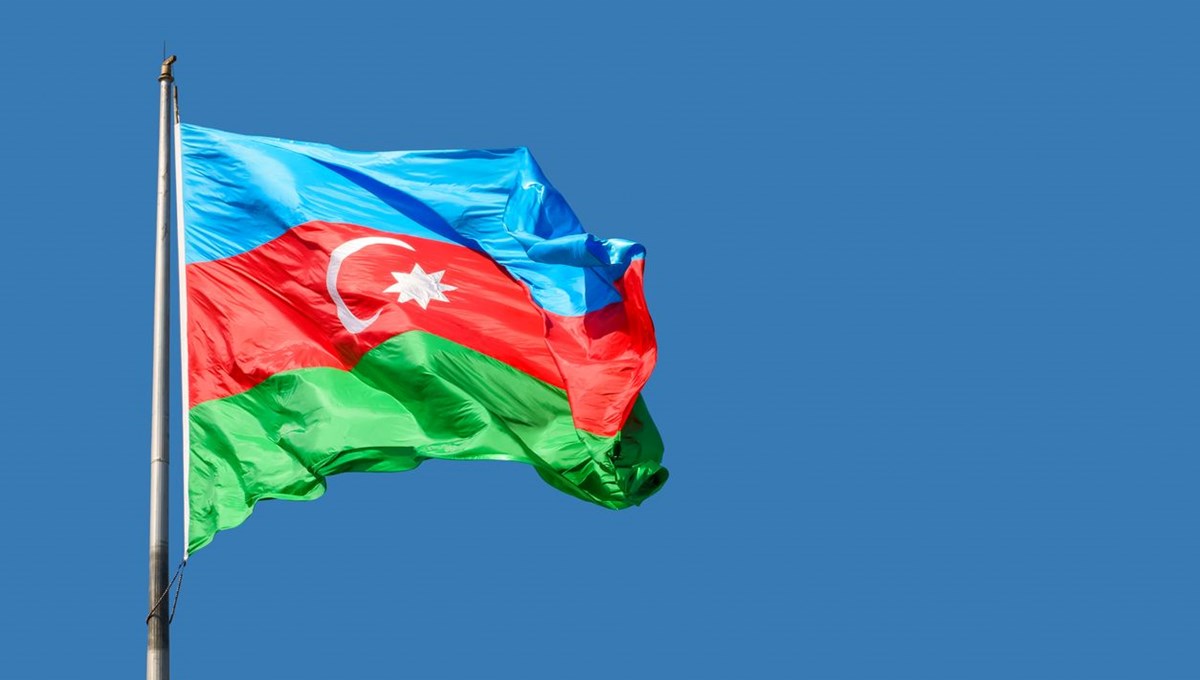 Azerbaycan, Fransız Büyükelçiliğinin iki çalışanını sınır dışı etme kararı aldı