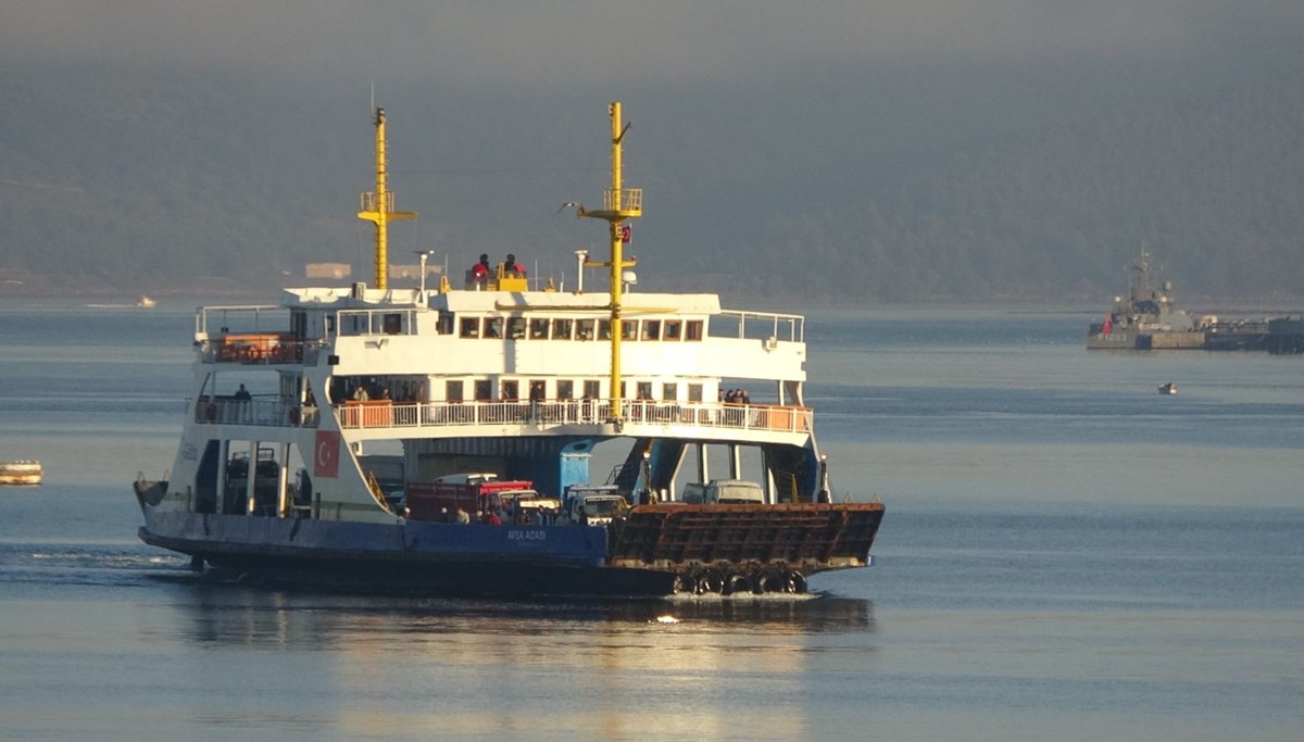 Çanakkale Boğazı'nda sis engeli: Transit gemi geçişlerine kapatıldı