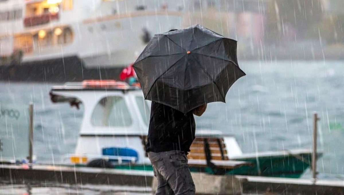 Marmara Denizi'nde fırtına, Batı Karadeniz'de kuvvetli yağış bekleniyor