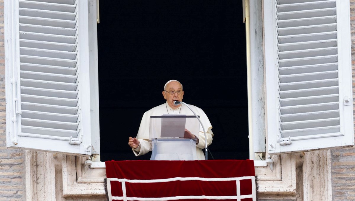 Papa Franciscus, İsrail'e Gazze'deki saldırılarına son verme çağrısı yaptı