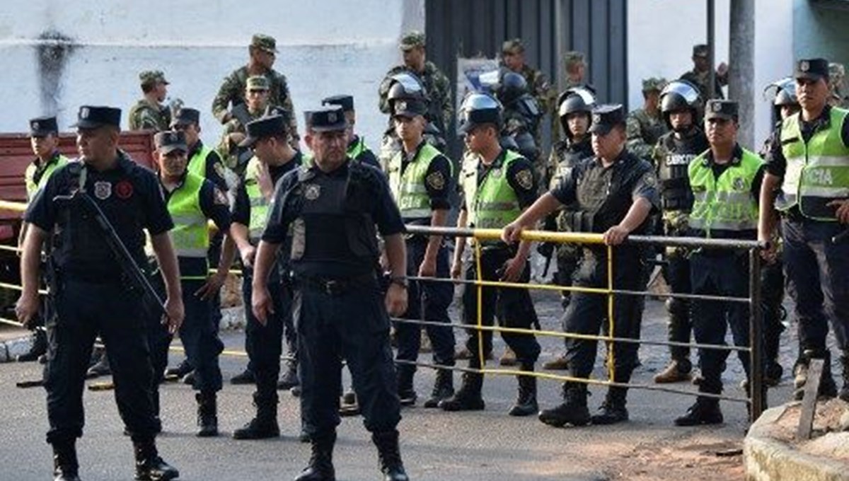 Paraguay'da hapishane operasyonu: 2'si polis 10 ölü