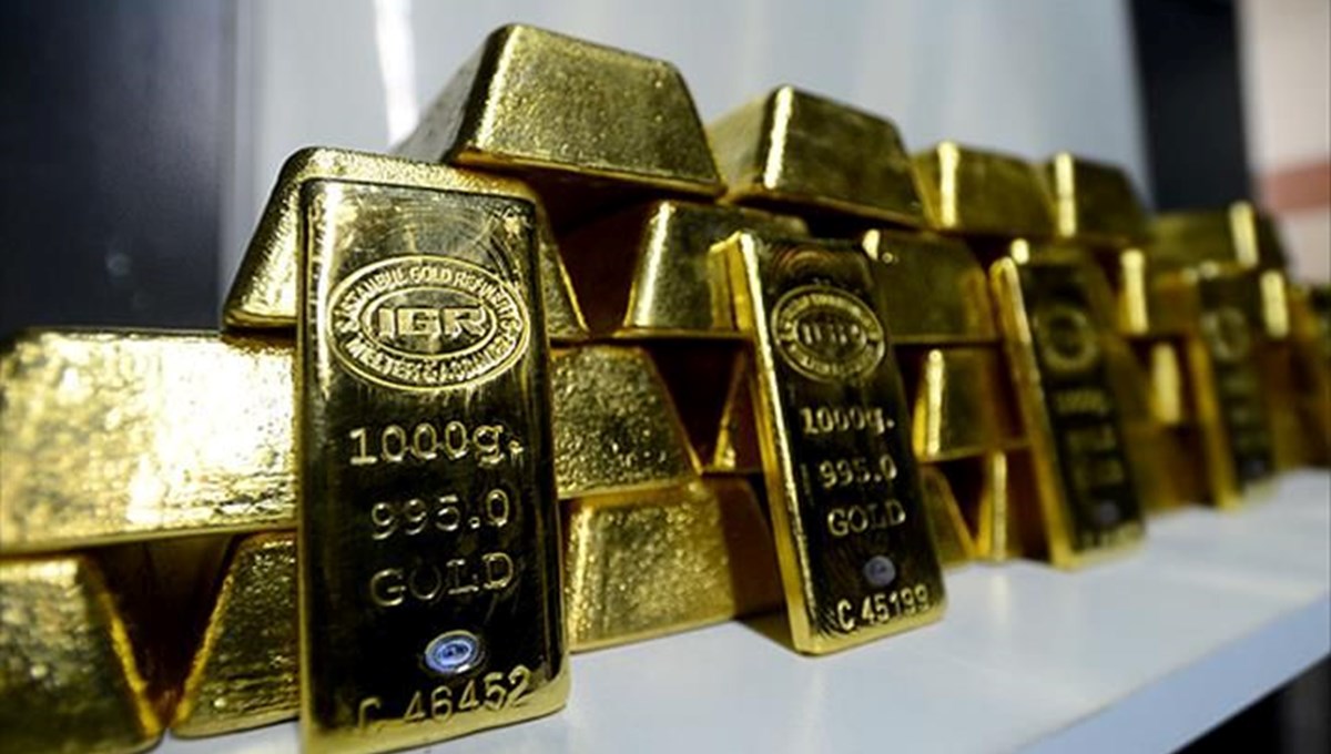 Sivas'ta yolcu otobüsünde 6 kilo 97 gram külçe altın ele geçirildi