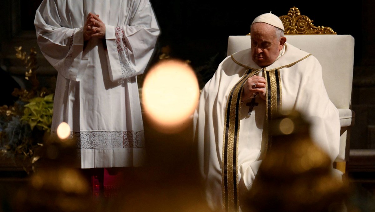 Vatikan'da Noel ayini: Papa'dan Gazze mesajı