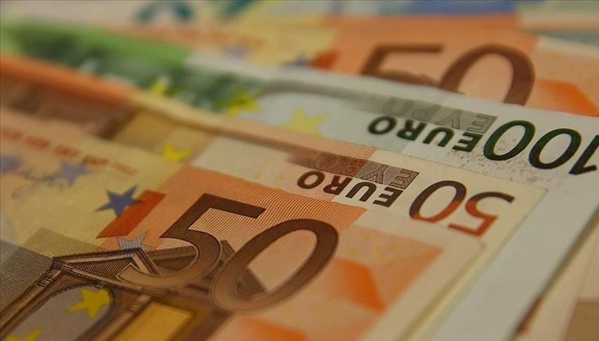 Euro Bölgesi'nde kamu borcunun GSYH'ye oranı yüzde 90'ı buldu
