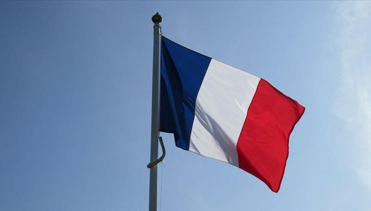 Fransa ekonomisi resesyonun eşiğinden döndü