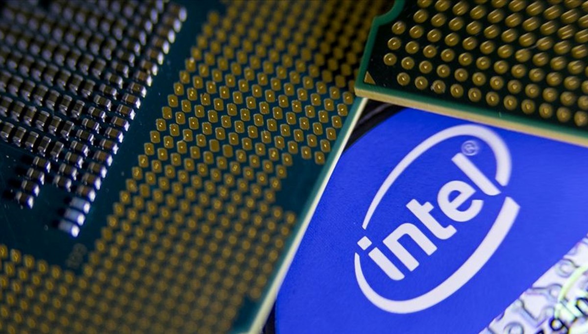 Intel'in geliri beklentilerin üzerinde arttı