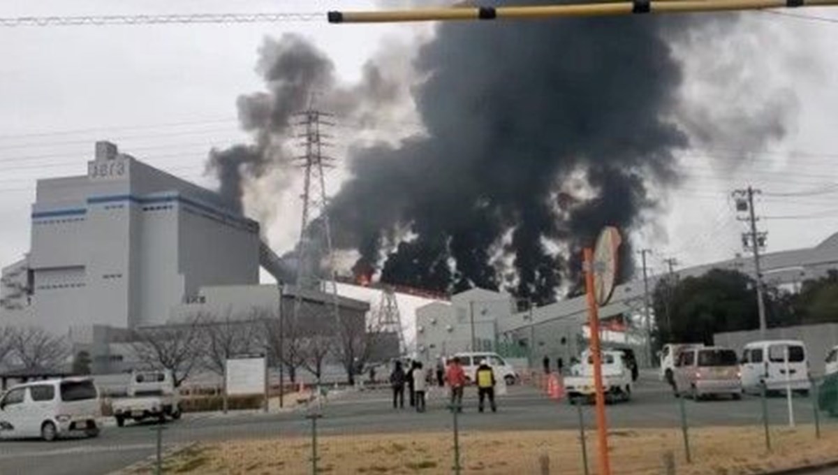 Japonya'da termik santralde patlama