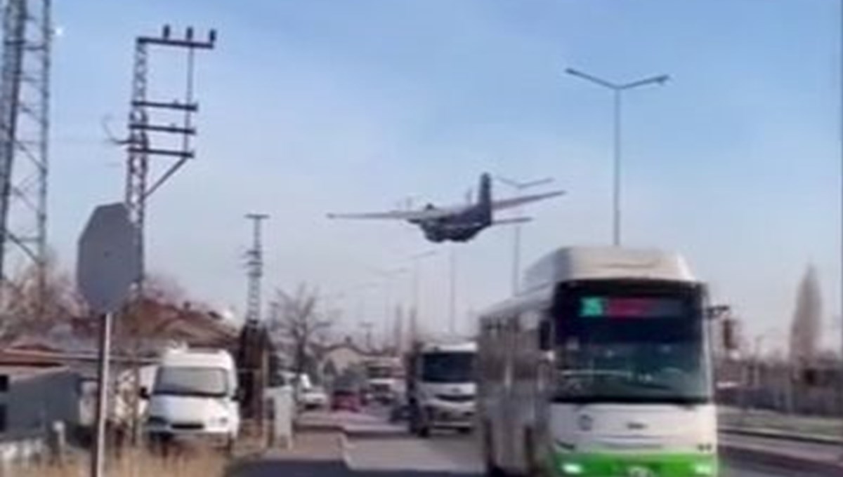 Kayseri'de askeri uçak acil iniş yaptı