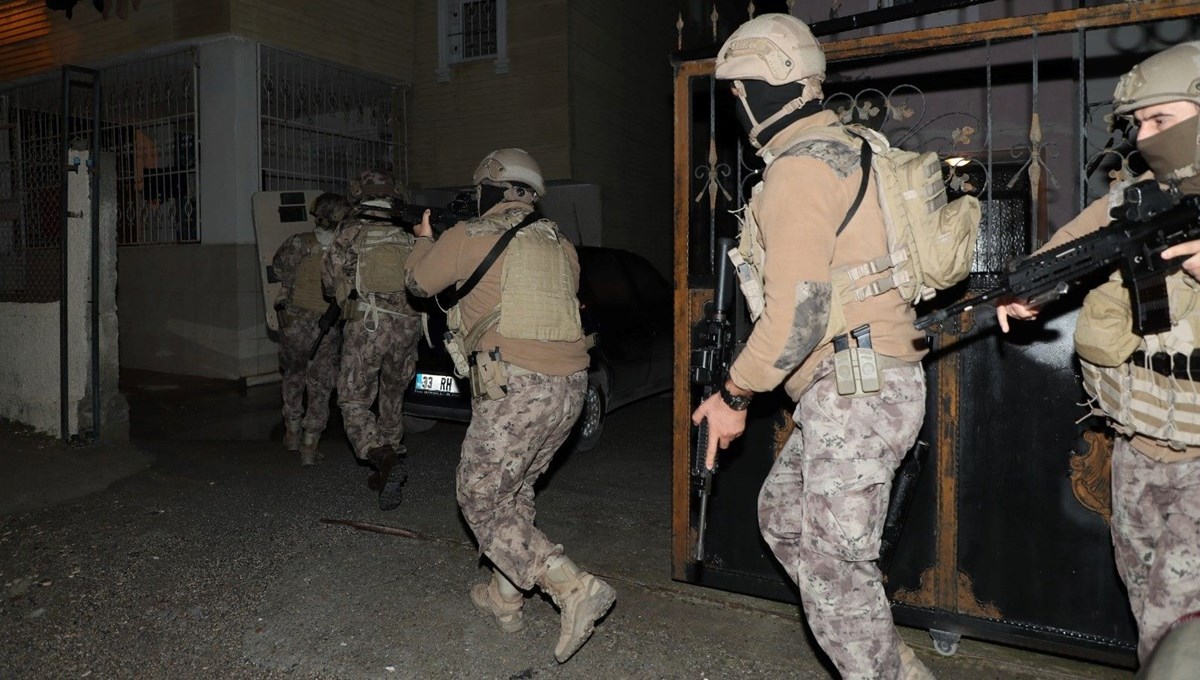 Mersin'de kaçakçılık operasyonu: 13 gözaltı