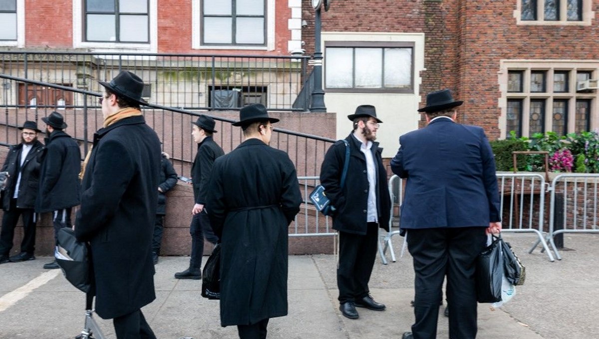 New York'ta sinagogun bitişiğindeki bina kaçak tünel nedeniyle tahliye edildi