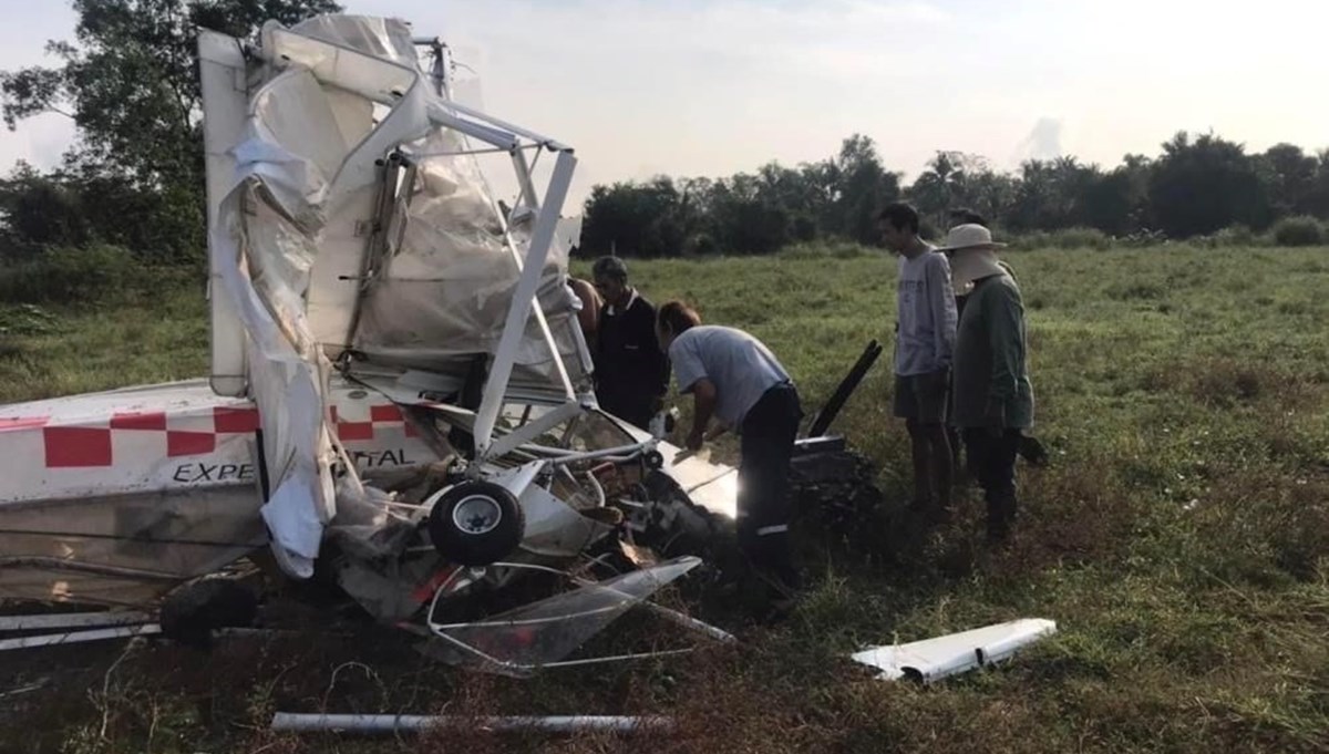 Tayland'da uçak tarlaya çakıldı: 1 kişi öldü