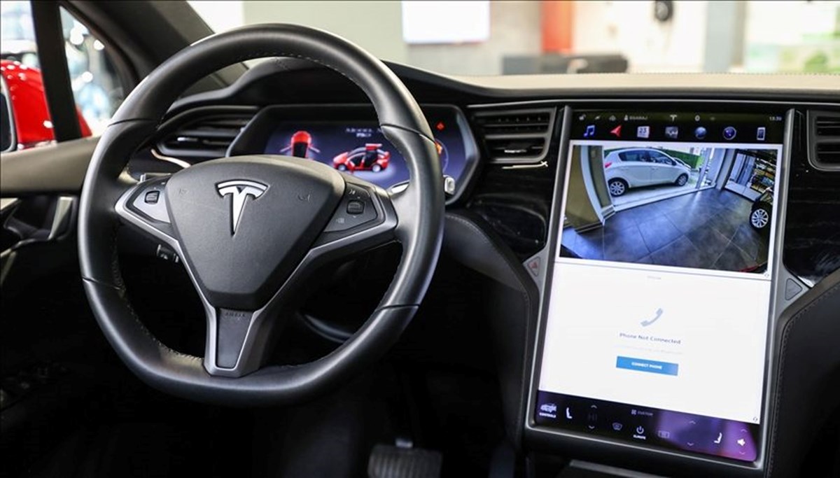 Tesla'dan yeni elektrikli araç planı