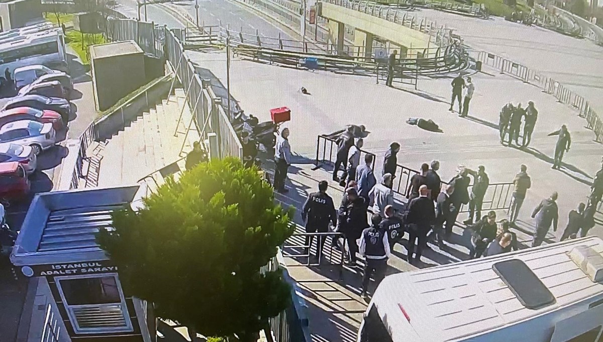 Çağlayan Adliyesi'nde polis noktasına saldırı (İlk görüntü)