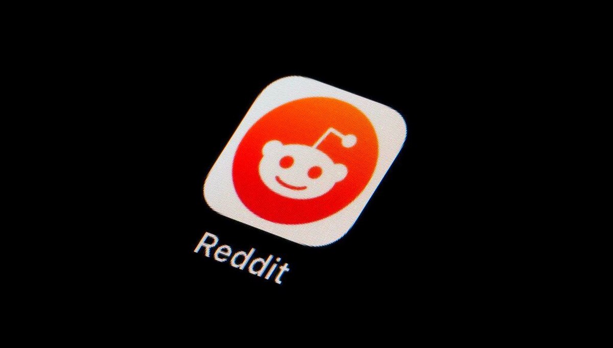 Halk arz öncesi Reddit'ten yapay zeka anlaşması