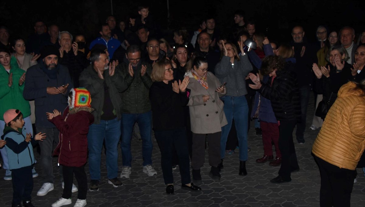Karşıyaka'da 604 daireli sitede protesto: 16 milyon TL'lik usulsüz ihale
