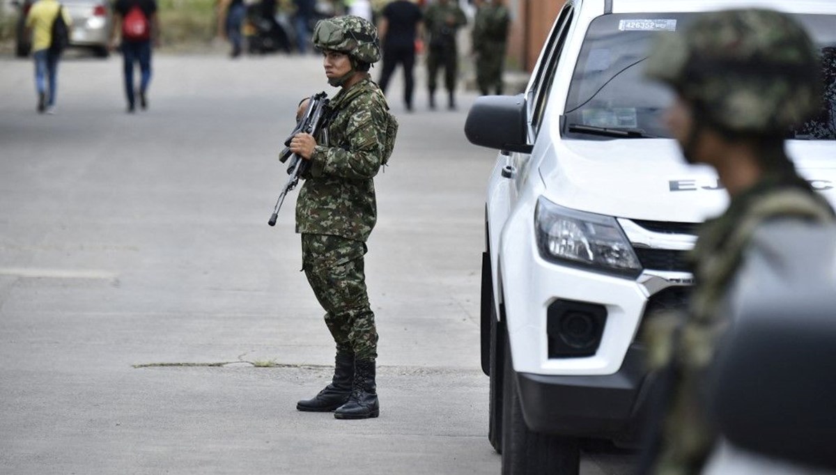 Kolombiya'da toplu mezarda 1086 kişiye ait kalıntılar bulundu