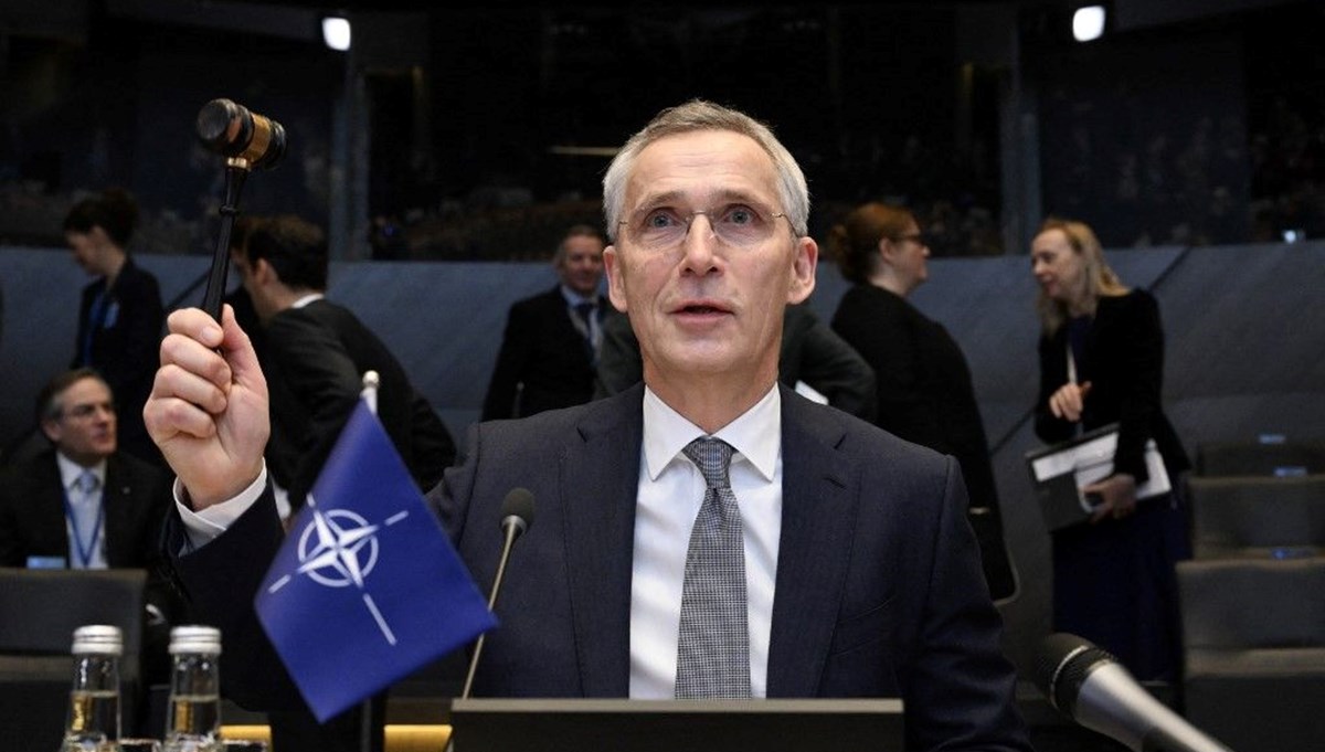 NATO Savunma Bakanları toplantı için Brüksel'de
