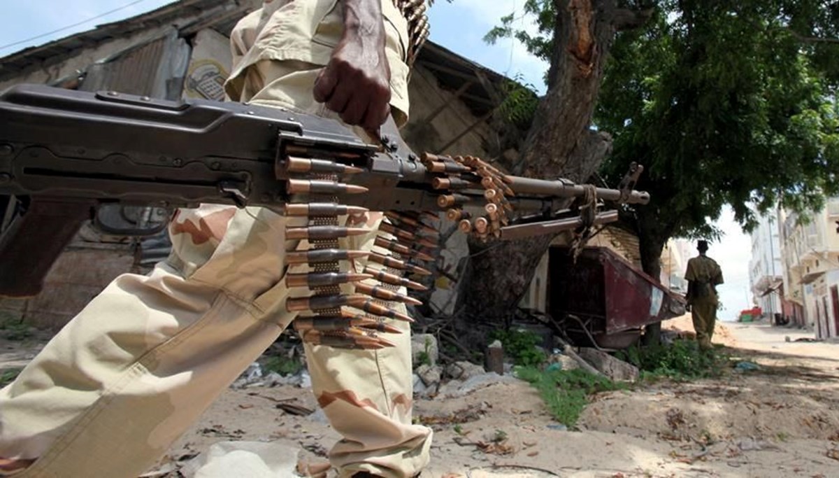 Somali'de askeri üste BAE askerlerine ateş açıldığı iddiası