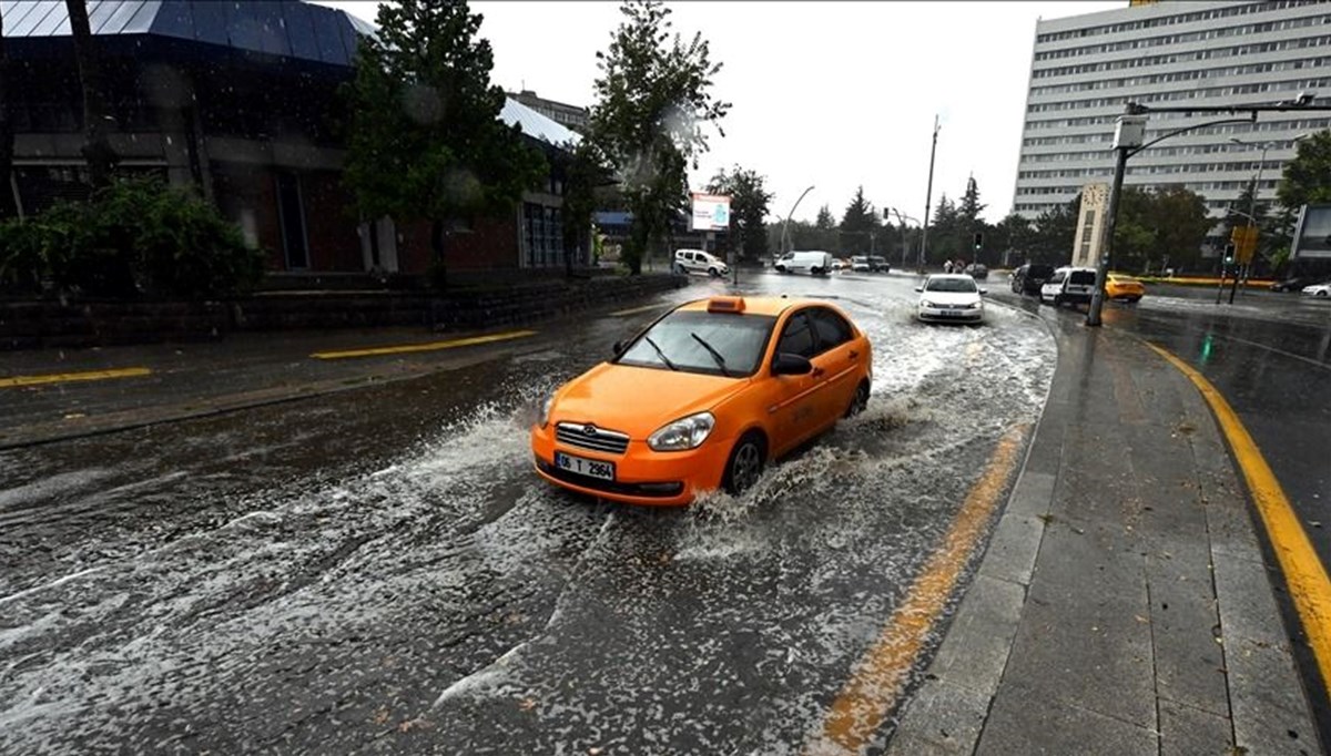 Ankaralılar dikkat: Valilikten fırtına uyarısı