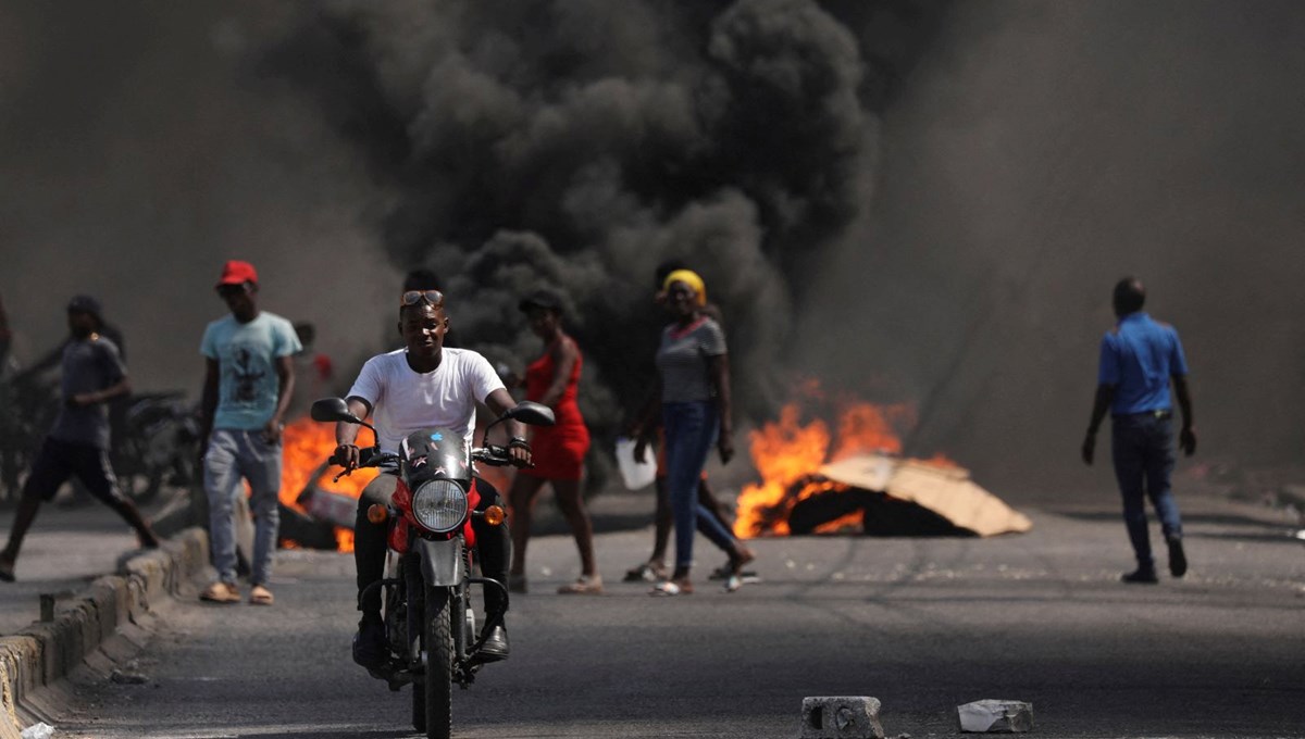 Haiti'de olağanüstü hal ilan edildi: 12 mahkum öldü, 3 bin 600'ü firar etti