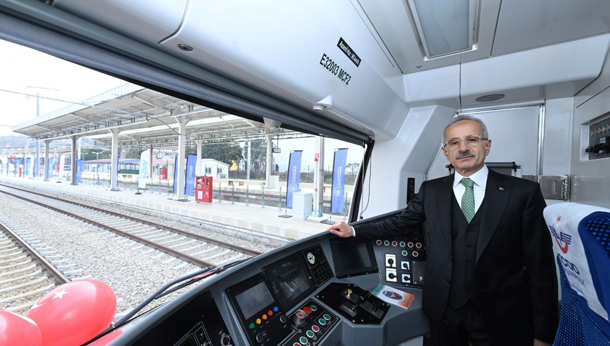 İstanbul'a yeni metro hattı: Bakırköy- Kirazlı metro hattı açılış için gün sayıyor
