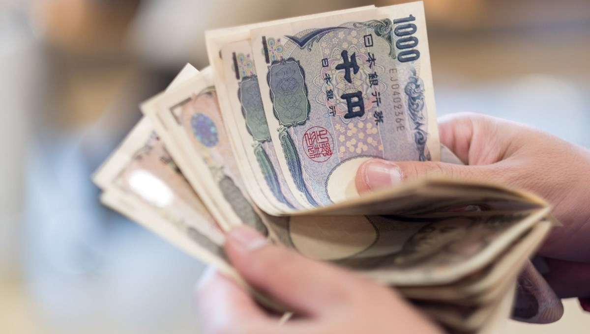 Japon yeni dolar karşısında 34 yılın dibinde