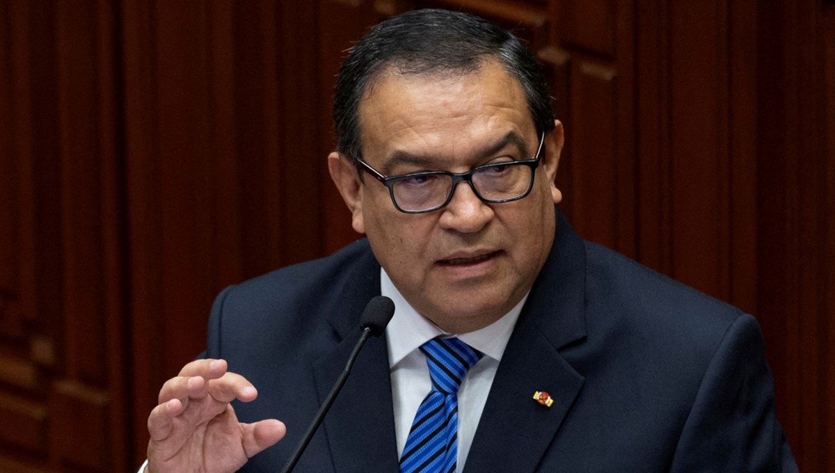 Peru'da Başbakan Otarola, hakkındaki yolsuzluk iddiaları nedeniyle istifa etti