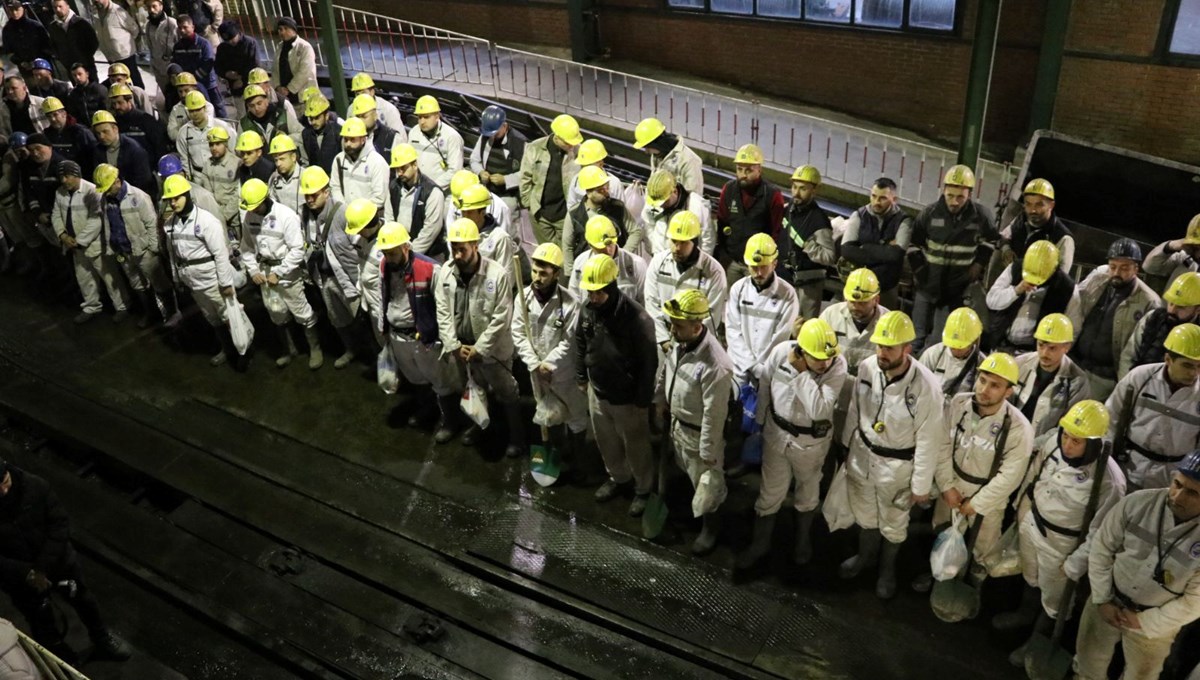 Zonguldak’taki grizu faciasında hayatını kaybeden 263 madenci unutulmadı