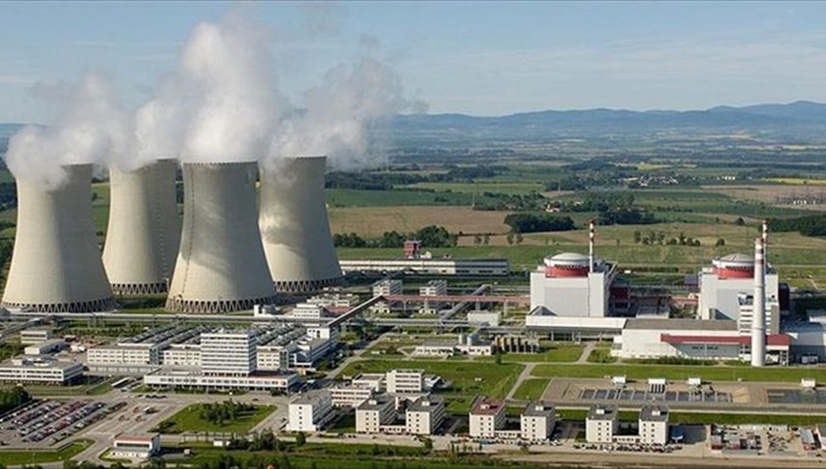 Belçika'dan nükleer santrallere 10 yıl uzatma kararı