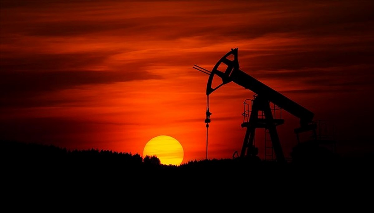 Brent petrolün varil fiyatı 89,74 dolar