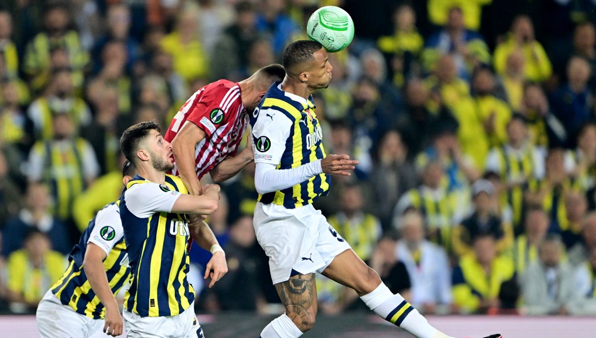 Fenerbahçe'de 32 maç sonra Becao - Djiku ikilisi