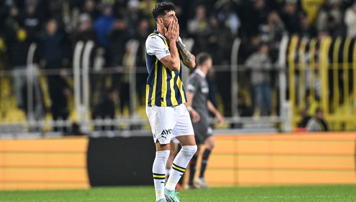 Fenerbahçe'de Samet Akaydin gelişmesi
