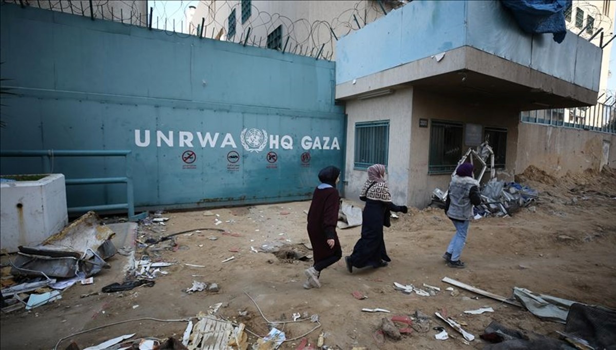 İsrail, UNRWA'nın kapatılması için BM'ye teklif sundu