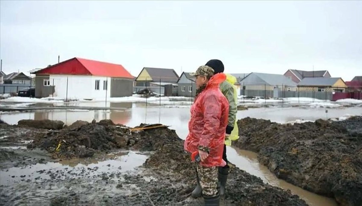 Kazakistan'da sel felaketi büyüyor: 13 binden fazla kişi tahliye edildi