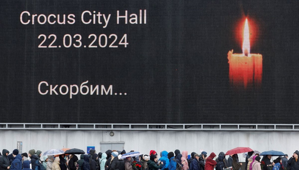 Moskova katliamı: Kim, ne yazdı?