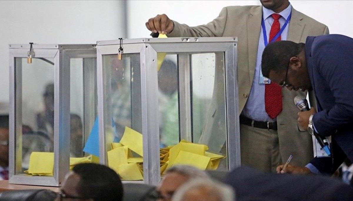 Somali'de cumhurbaşkanı ve milletvekillerini artık halk seçecek