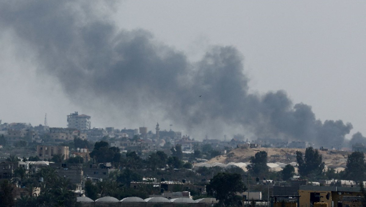 Filistinli gruplar Refah'ta İsrail güçlerinin bulunduğu binayı patlattı: 3 İsrail askeri öldü