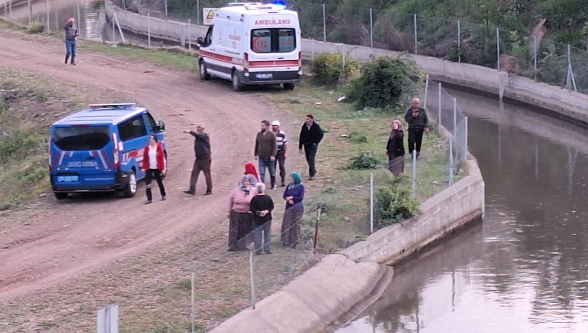 Giresun'da otomobilin düştüğü kanalda kaybolan 2 kişinin cansız bedenleri bulundu