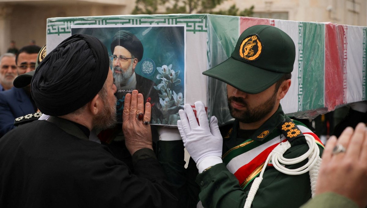 İran, Cumhurbaşkanı Reisi'ye veda ediyor: Cenaze töreninin 2. günü