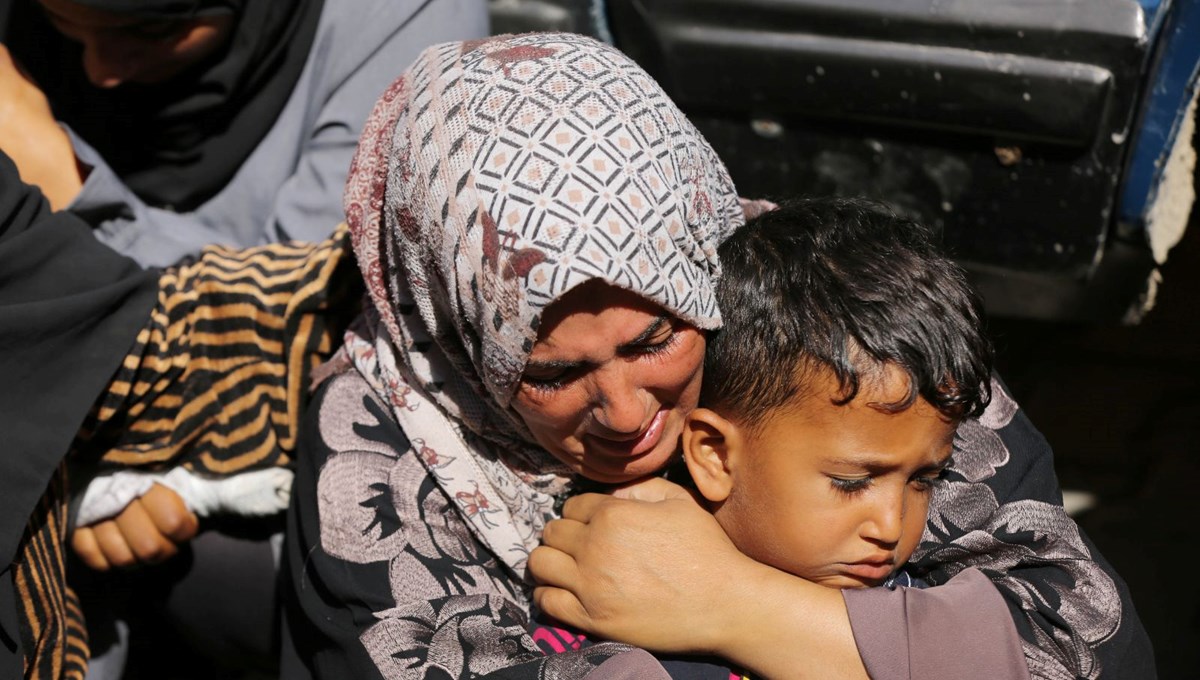 İsrail saldırıları devam ediyor | Gazze'de can kaybı 35 bin 903'e çıktı