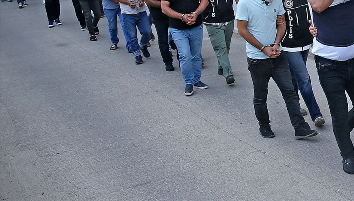 İstanbul'da DAEŞ operasyonu: 13 gözaltı