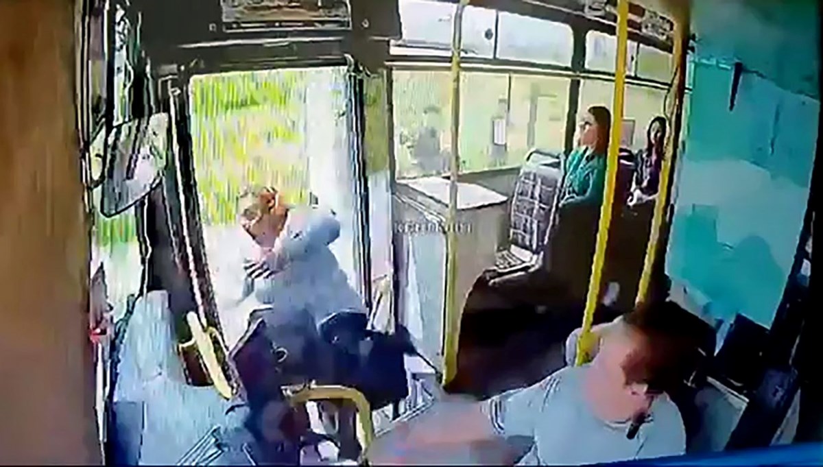 Kapısı açık otobüsten düşen kadının ölümü | Sürücü için istenen ceza belli oldu