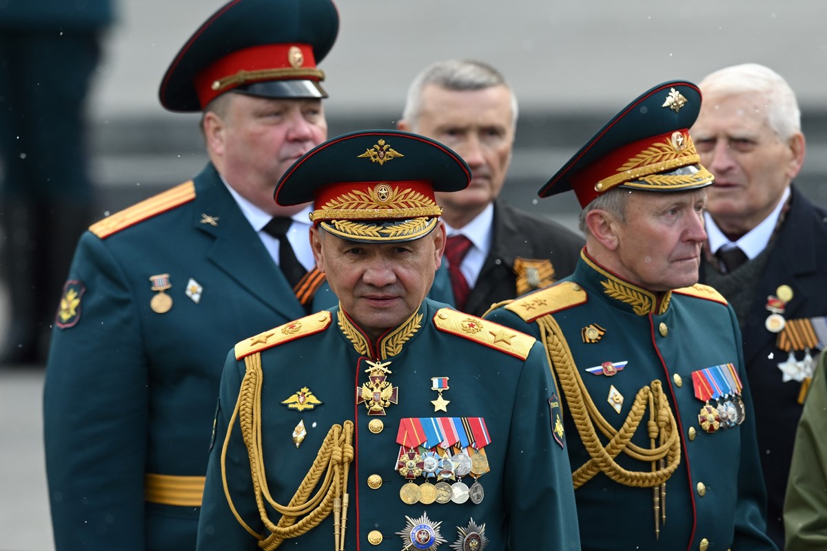 Vladimir Putin, imzaladığı kararname ile Rusya Savunma Bakanı Sergey Şoygu’yu görevden aldı.
