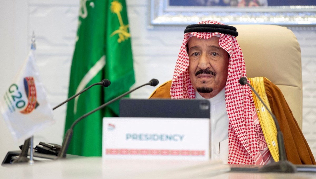 Suudi Arabistan'da Kral Selman'ın sağlığı gündemde: Akciğer iltihabı nedeniyle tedavi görecek