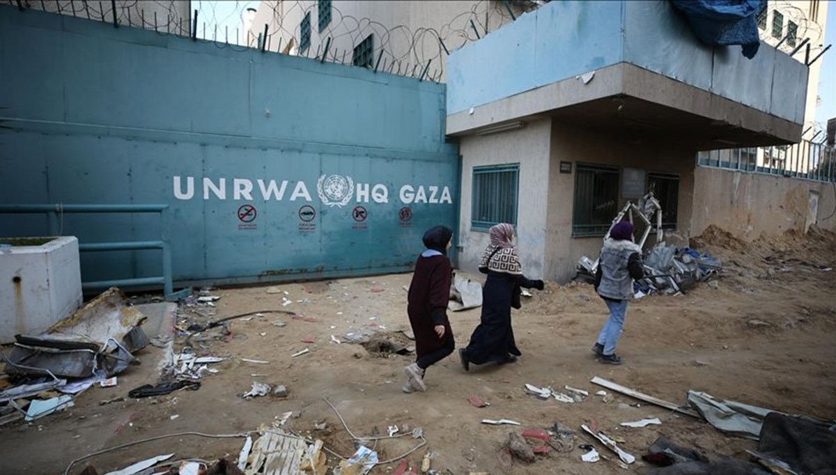 UNRWA: Refah'tan 300 bin kişinin göç etmek zorunda kaldı
