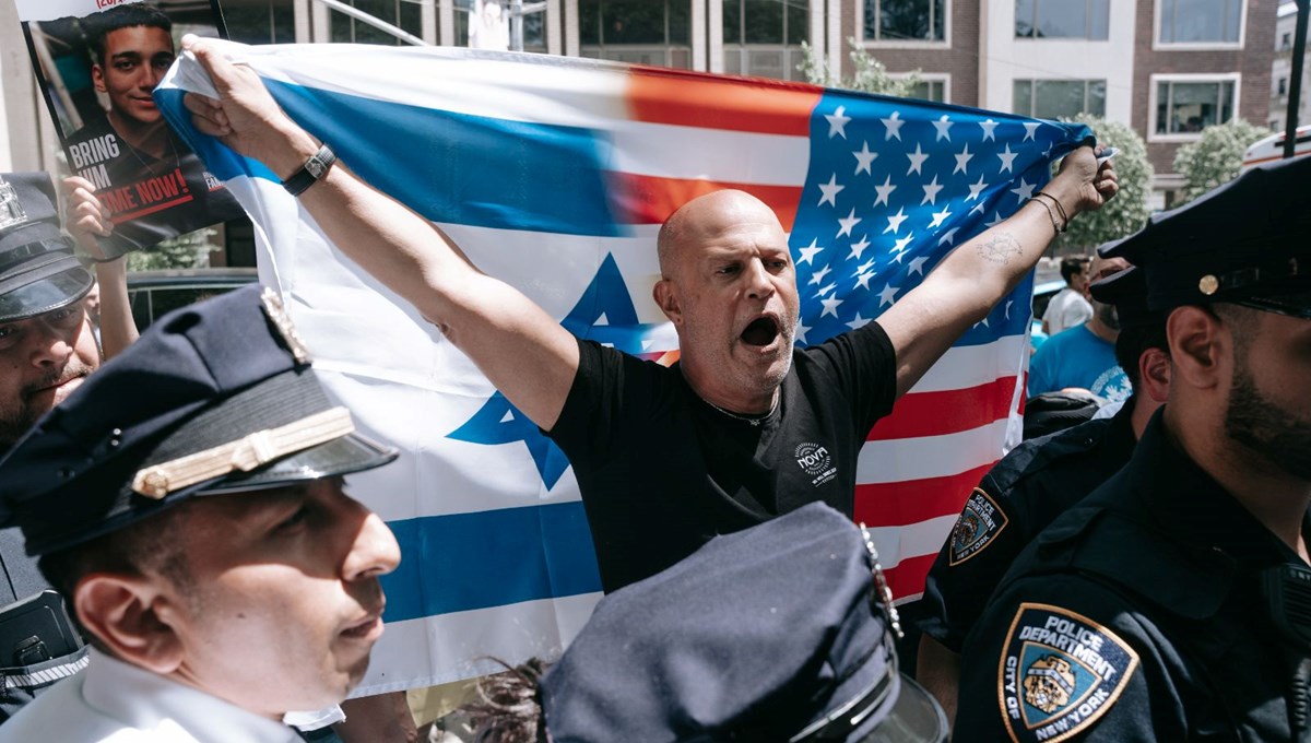 ABD'de İsrail günü yürüyüşü: 60 bin kişi katıldı
