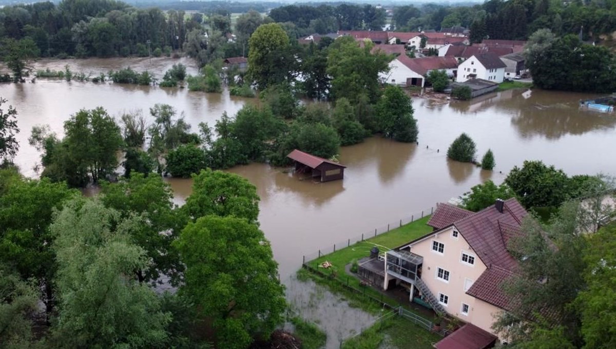 Almanya’da sel felaketi: 5 ölü, 1 kayıp