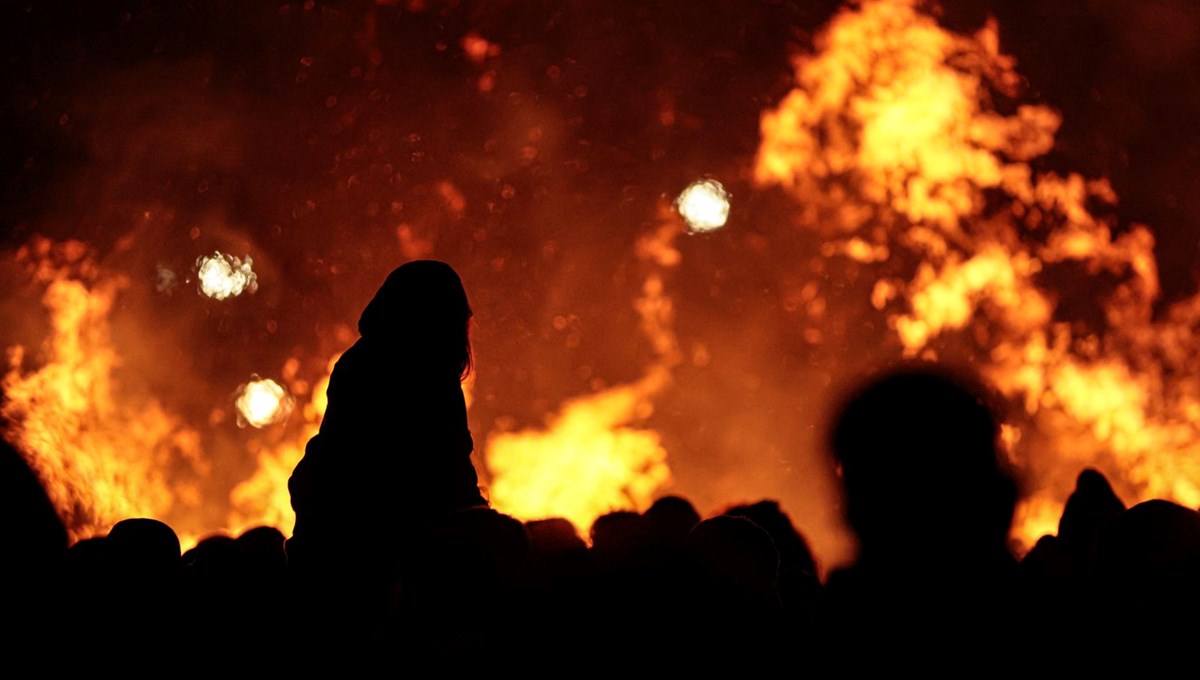 Arjantin'de 30 yıllık ritüel: San Juan Gecesi Büyük Şenlik Ateşi