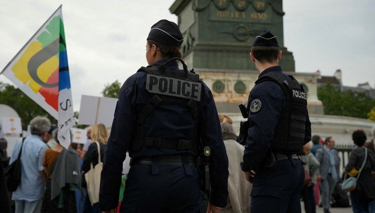 Aşırı sağın güç kazandığı Fransa'da antisemitizm de Müslüman karşıtlığı da arttı