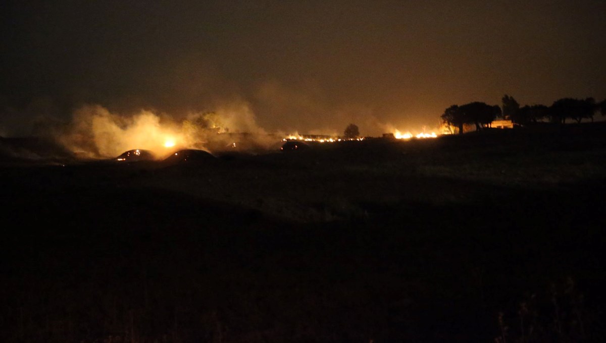 Diyarbakır-Mardin sınırındaki yangının itfaiye raporu: Yangın elektrik tellerinden çıkmış